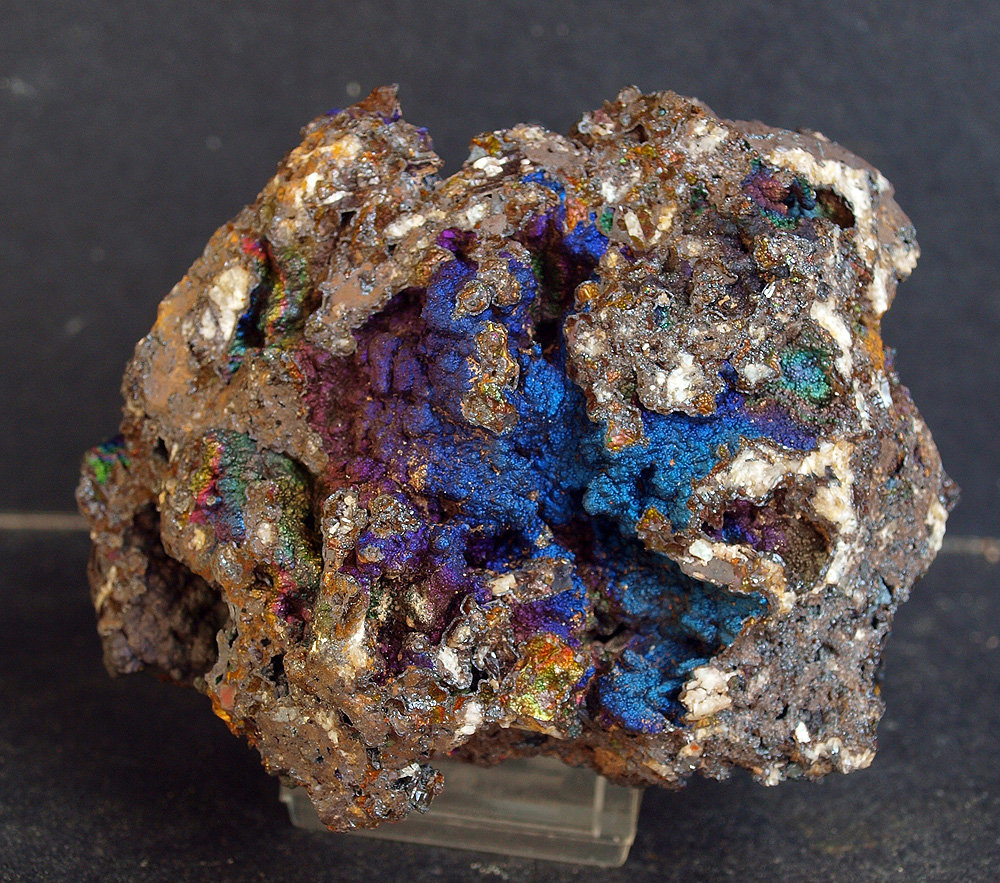 Goethita
9.5 x 7.5 cm
(Autor: Pedro Antonio)