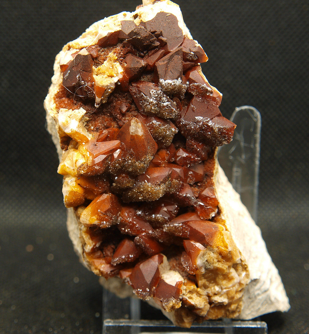 Calcita
8.5 x 4.5 cm
(Autor: Pedro Antonio)