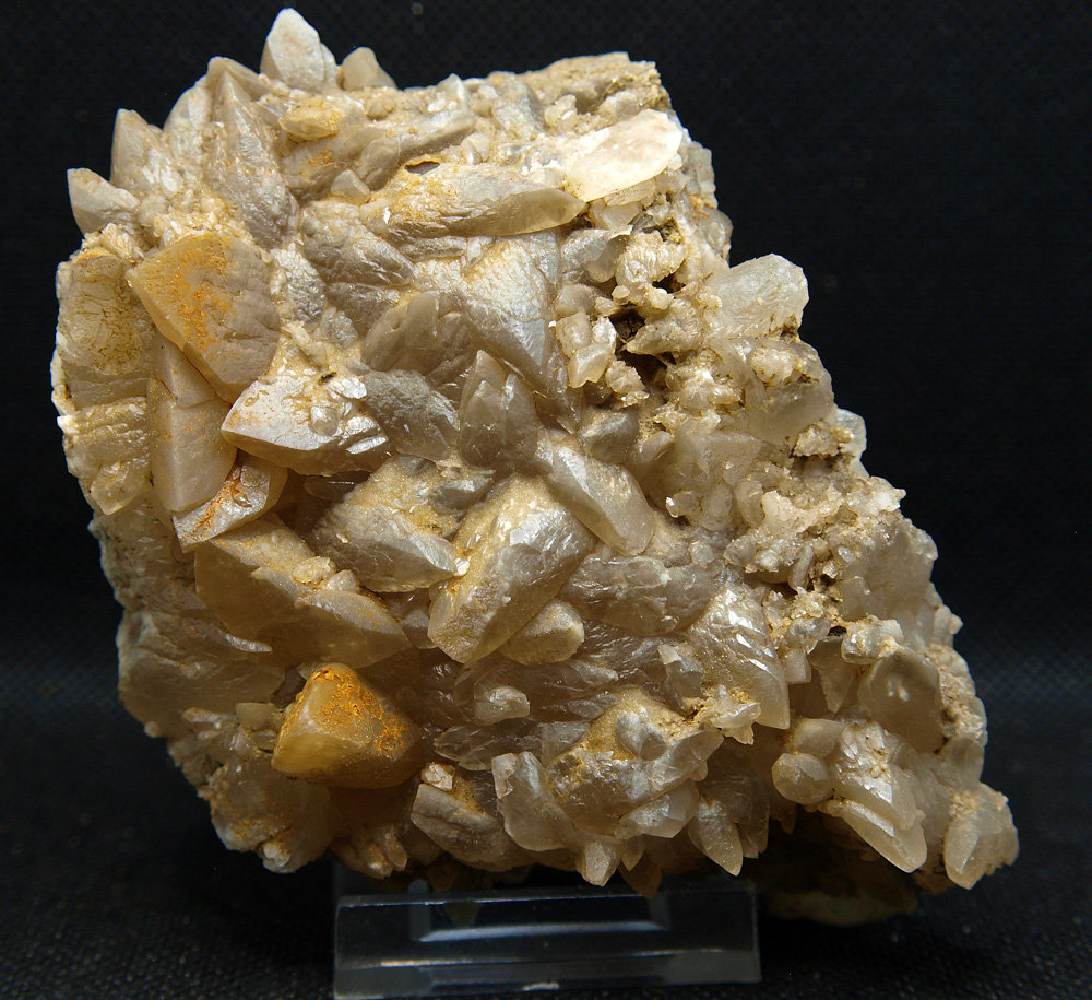 Calcita
11 x 8.5 cm
(Autor: Pedro Antonio)