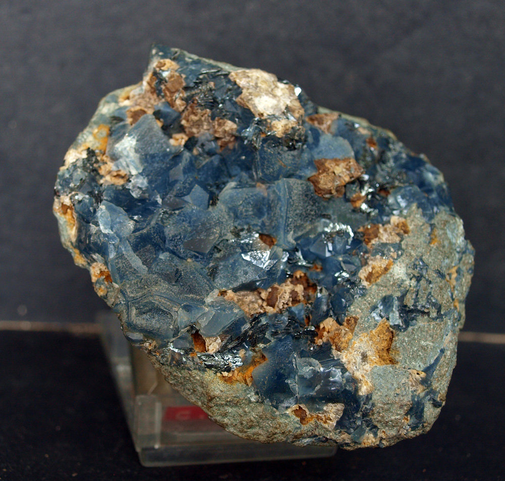 Cuarzo
8 x 7 cm
(Autor: Pedro Antonio)