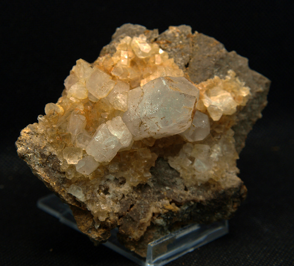 Fluorita y Celestina
7 x 6 cm
(Autor: Pedro Antonio)