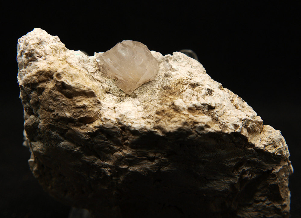 Calcita Sepiolita
9.5 x 3.5 cm
(Autor: Pedro Antonio)