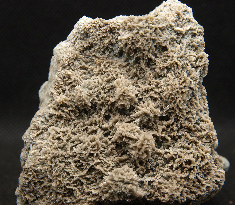 Aragonito
8 x 7.5 cm
(Autor: Pedro Antonio)