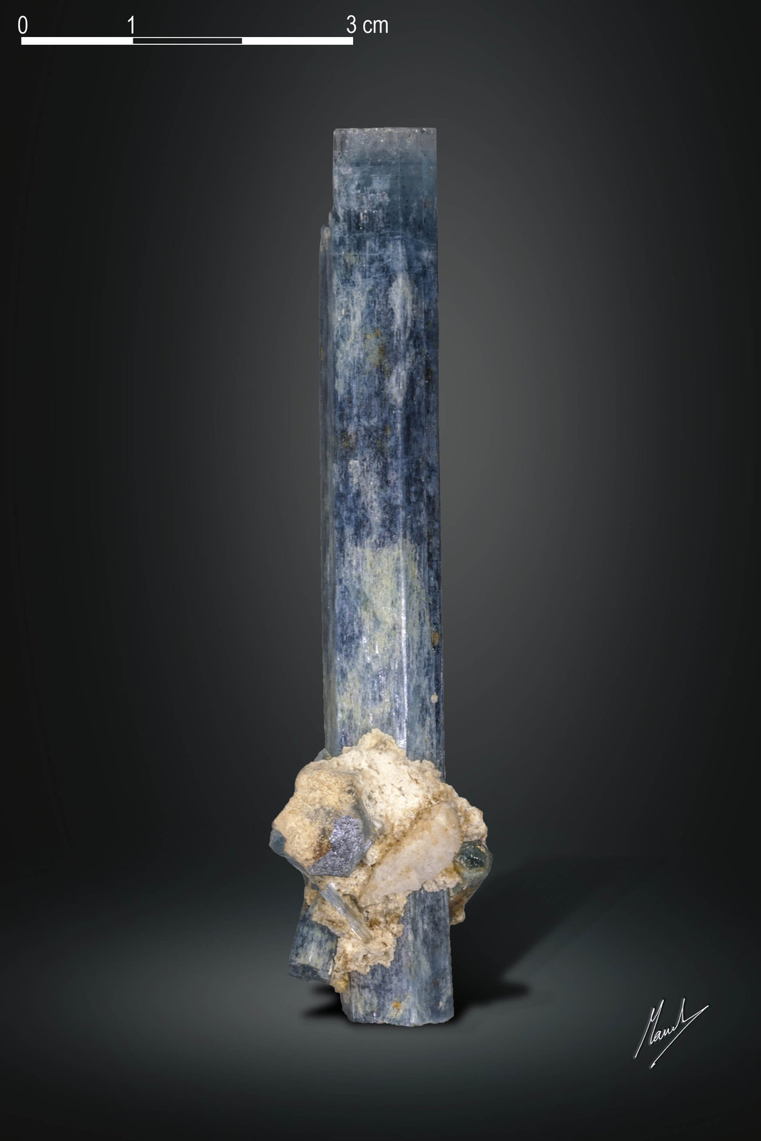 Berilo (variedad aguamarina)
80 x 12 mm
(Autor: Manuel Mesa)