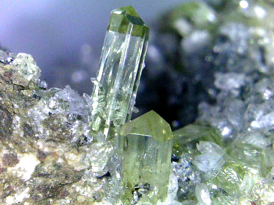 Fluorapatito
Cristal mayor de 12 mm.
(Autor: Antonio P. López)