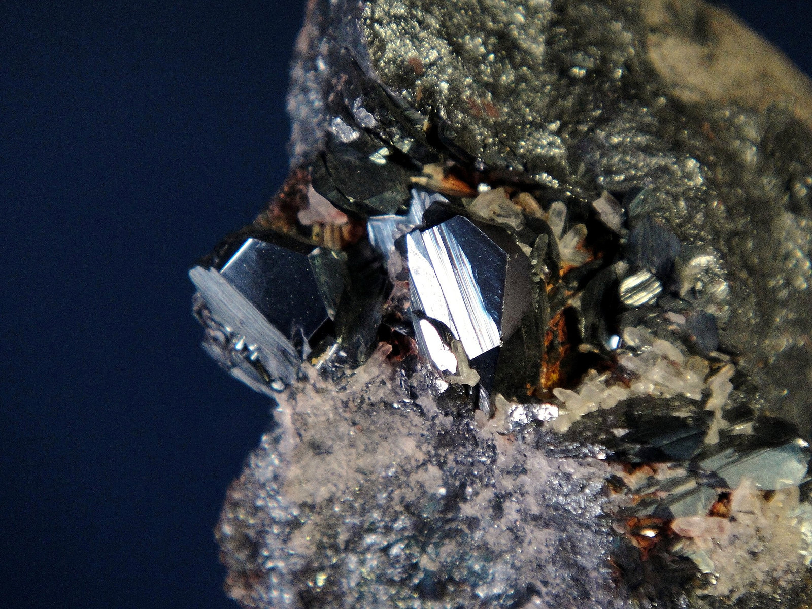 Hematites
Cristales de 1 cm.
(Autor: Antonio P. López)