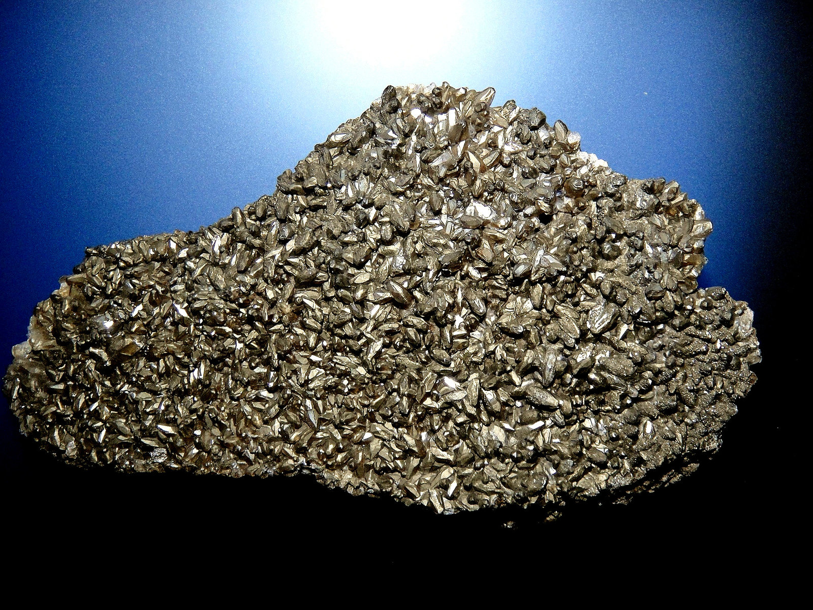 óxidos de manganeso sobre Calcita
21 x 12 cm.
(Autor: Antonio P. López)