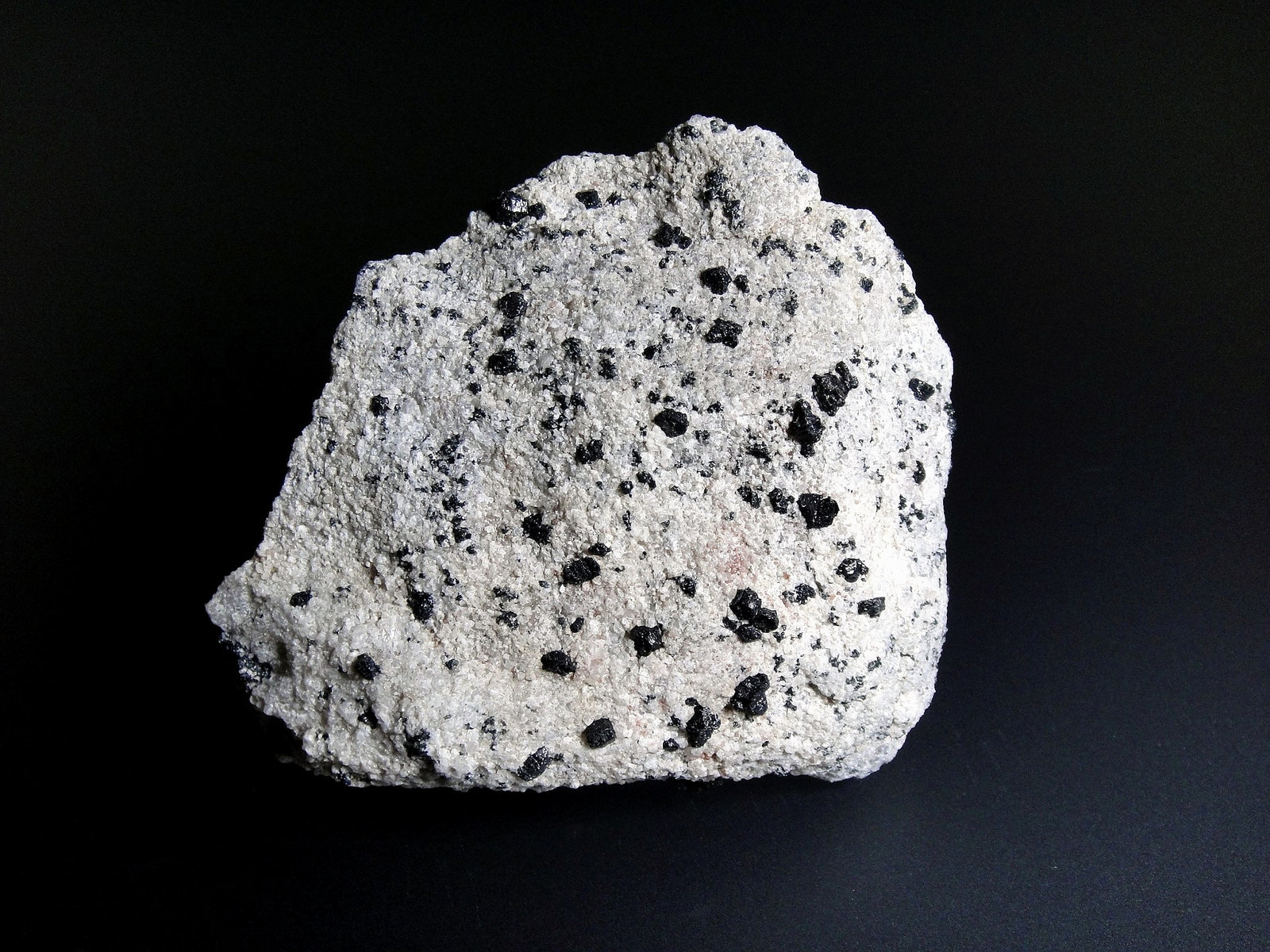 Hibonita
7 x 6 cm.
(Autor: Antonio P. López)