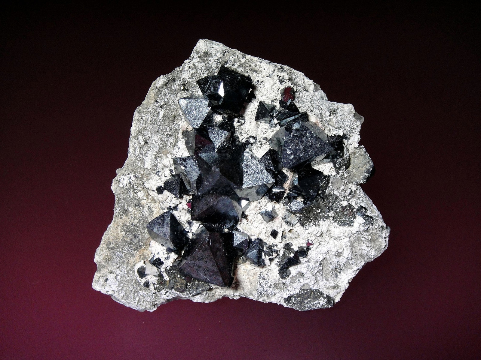 Magnetita
7 x 6 cm.
(Autor: Antonio P. López)