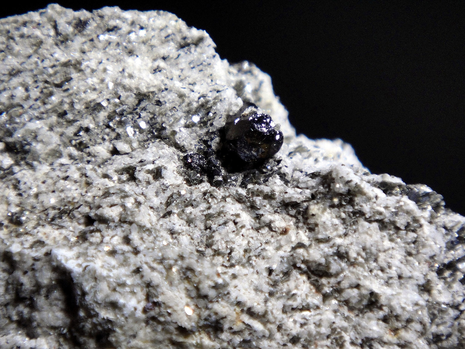 Senaíta
Cristal de 0,4 cm.
(Autor: Antonio P. López)