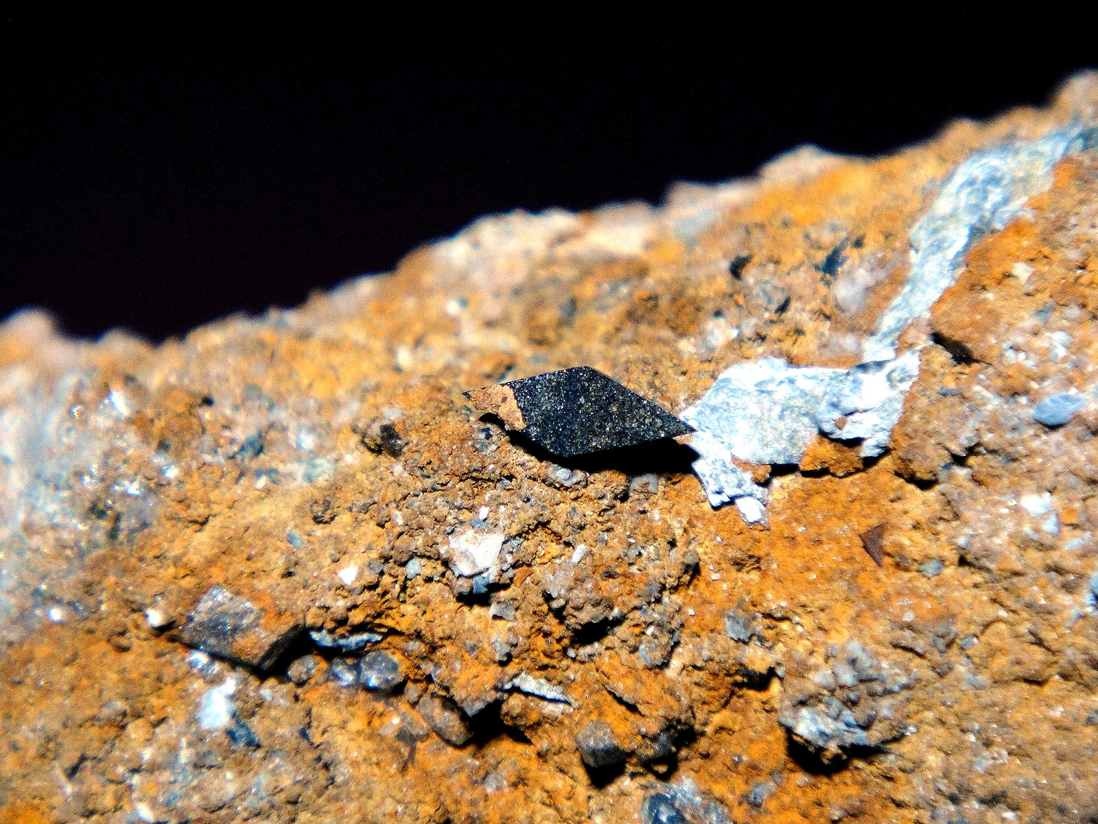 Anatasa
Cristal de 0,7 cm.
(Autor: Antonio P. López)