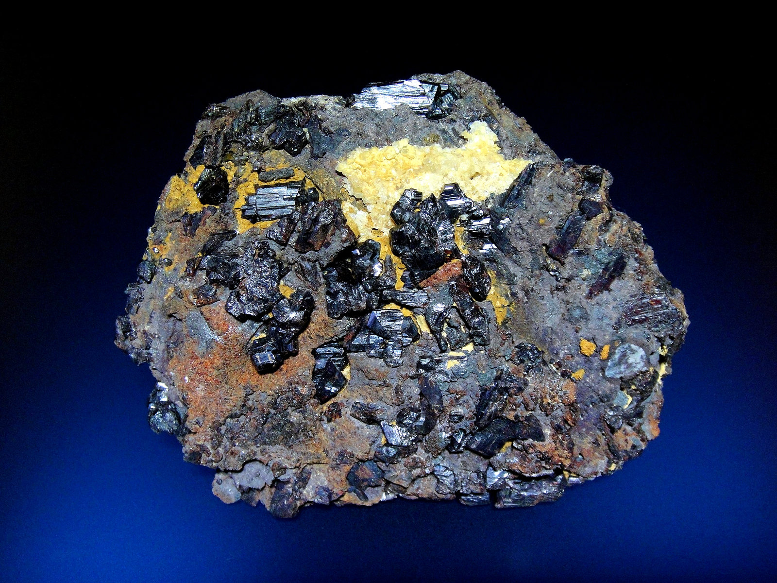 Rutilo
10 x 8 cm.
(Autor: Antonio P. López)