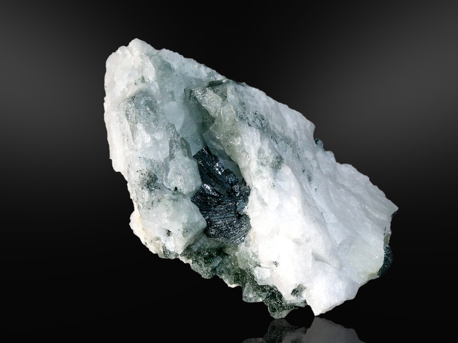 Ilmenita
9 x 7 cm.
(Autor: Antonio P. López)