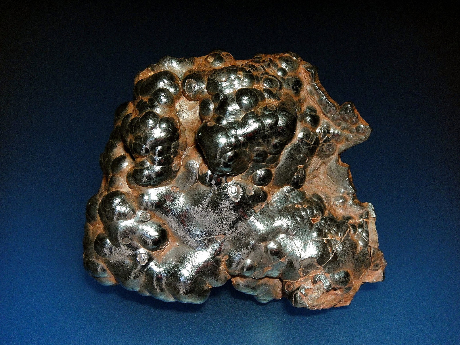 Hematites
9 x 7 cm.
(Autor: Antonio P. López)