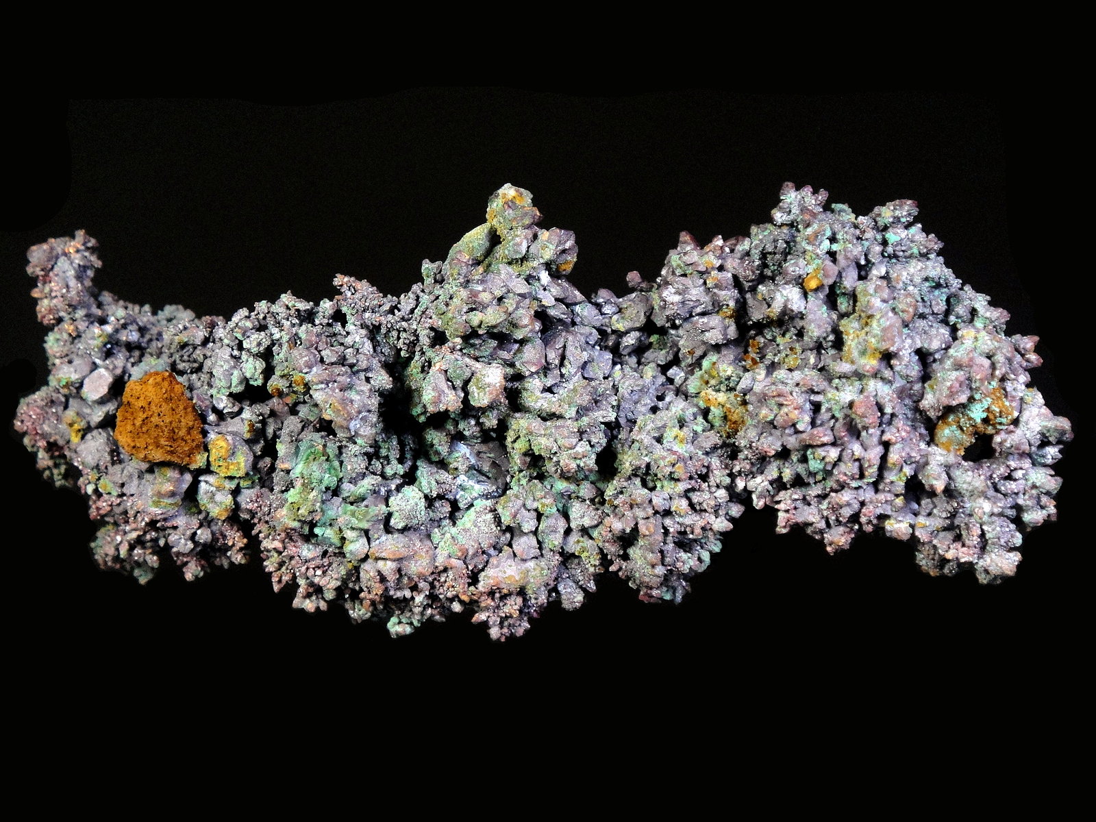 Cuprita epimórfica de Cobre
10 x 4 cm.
(Autor: Antonio P. López)