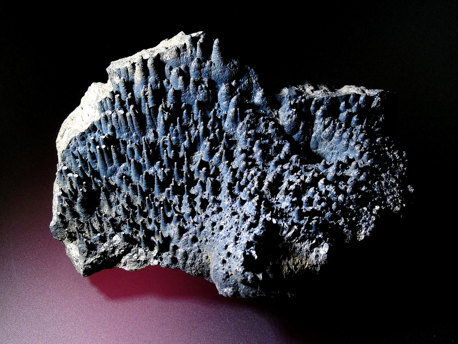 Goethita
13 x 9 cm.
(Autor: Antonio P. López)