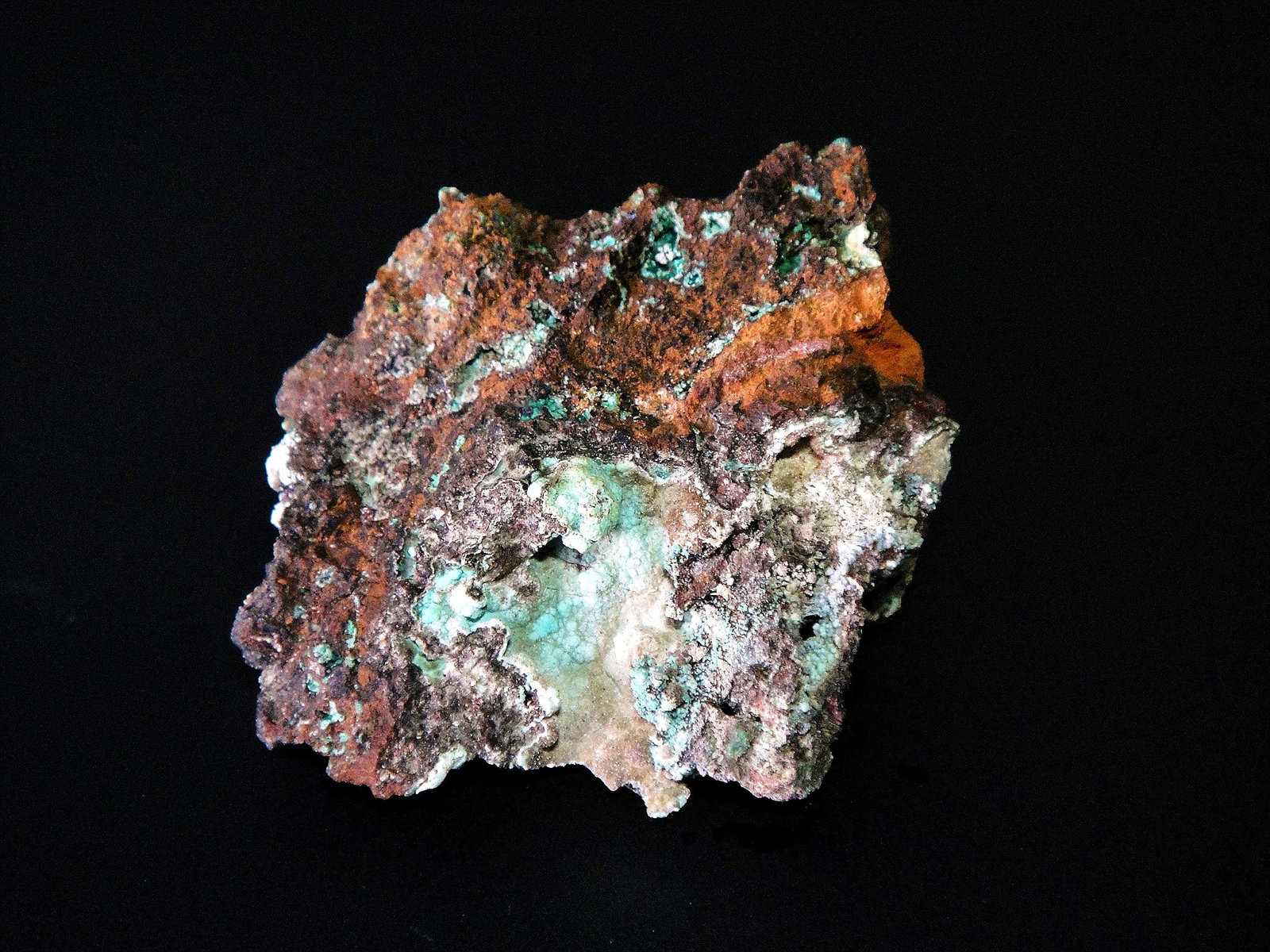 Gibbsita
5 x 5 cm.
(Autor: Antonio P. López)