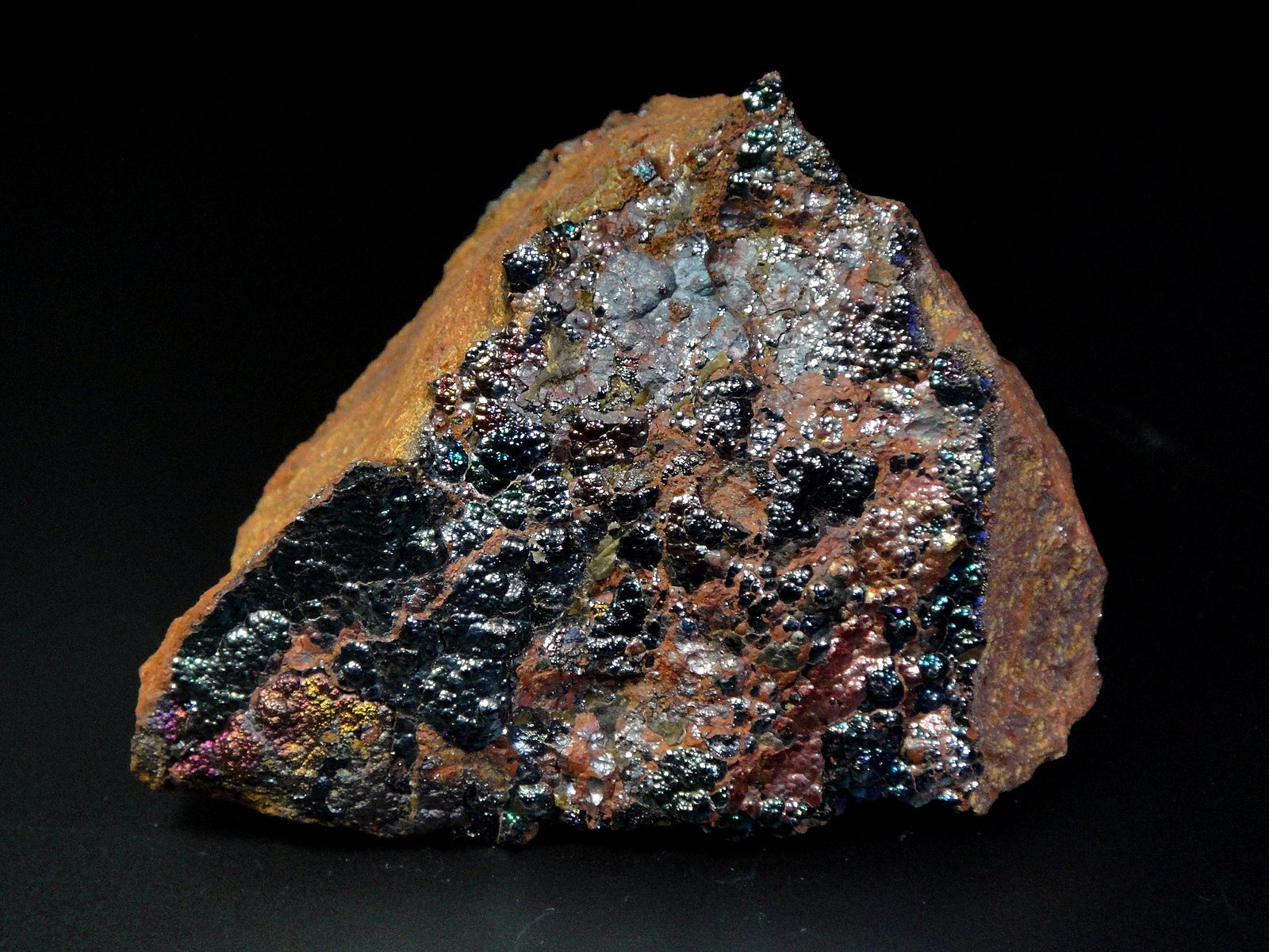 Goethita
8 x 6 cm.
(Autor: Antonio P. López)
