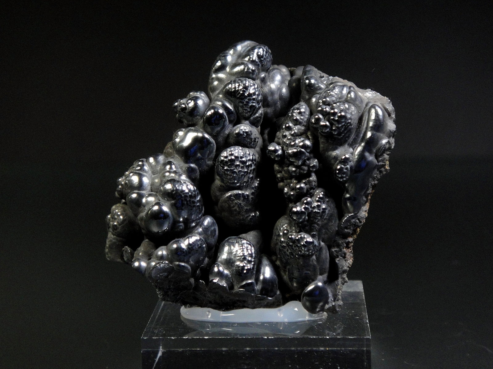 Goethita
5 x 4,5 cm.
(Autor: Antonio P. López)