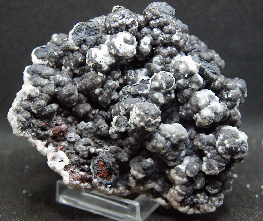 Goethita
10 x 9 cm
(Autor: Pedro Antonio)