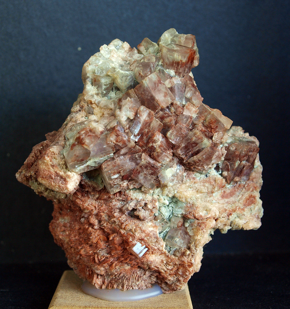Aragonito
9 x 8.5 cm
(Autor: Pedro Antonio)