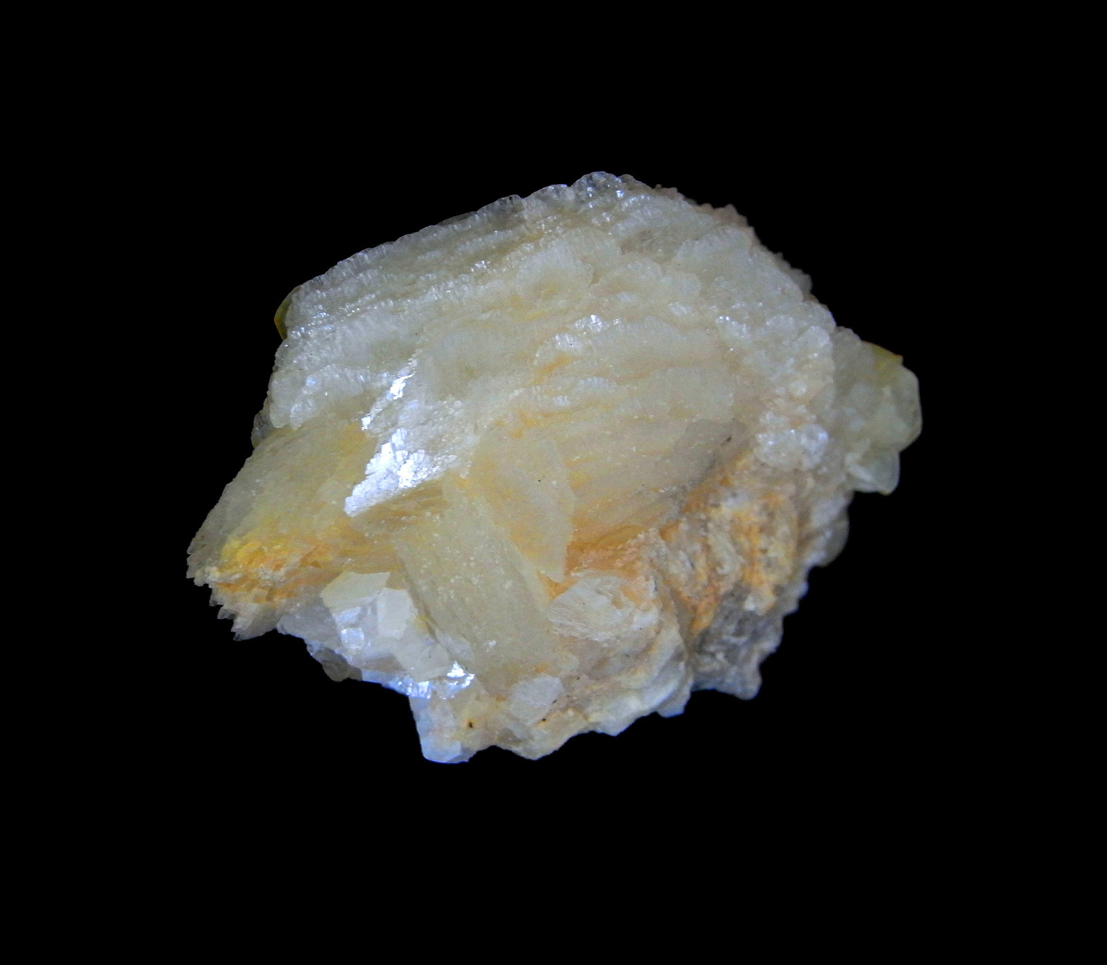Magnesita
Pieza 4 cm cristales 2.8cm
(Autor: DAni)