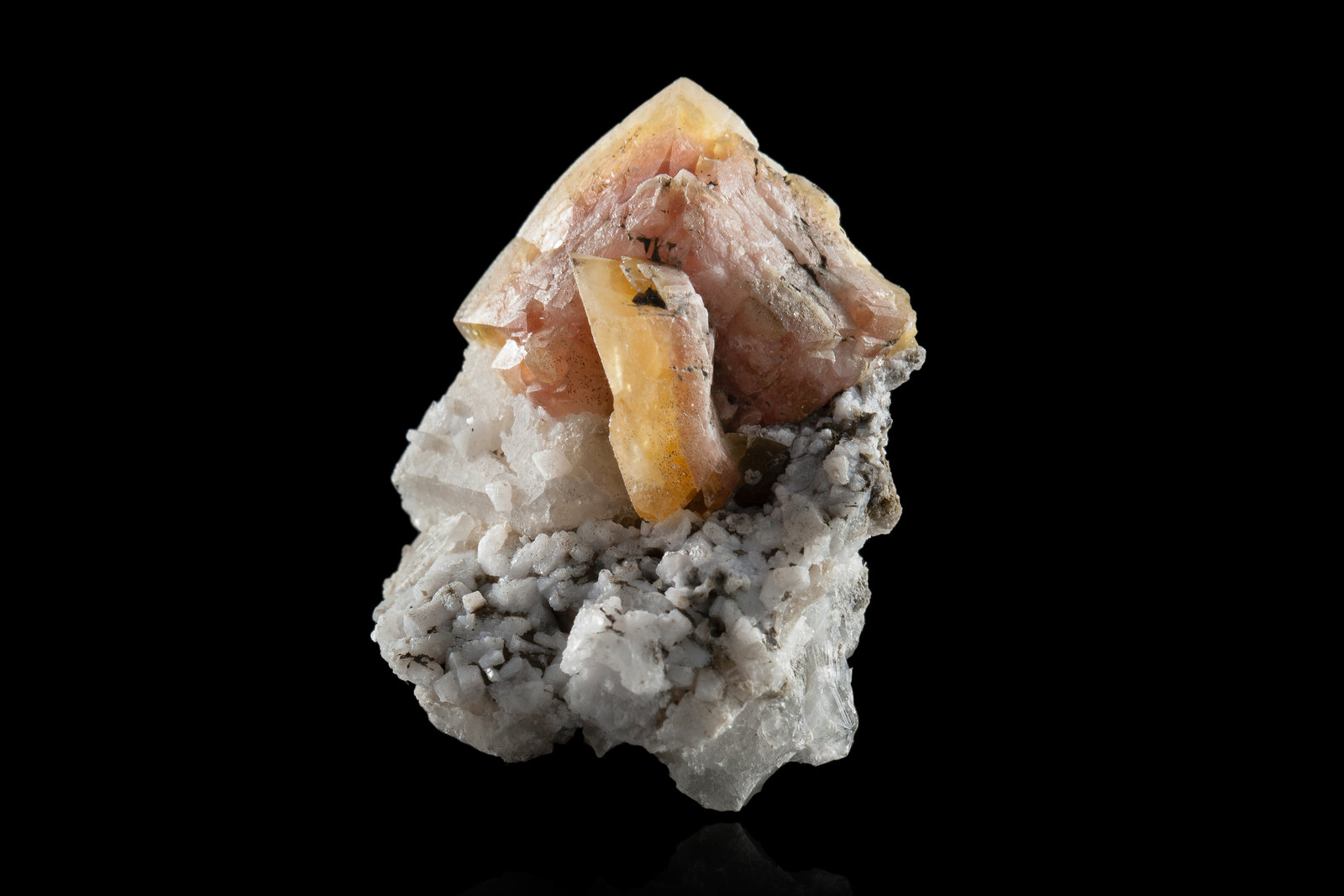 Fresnoita
2,5 x 2,5 x 3 cm
(Autor: Museo MIM)