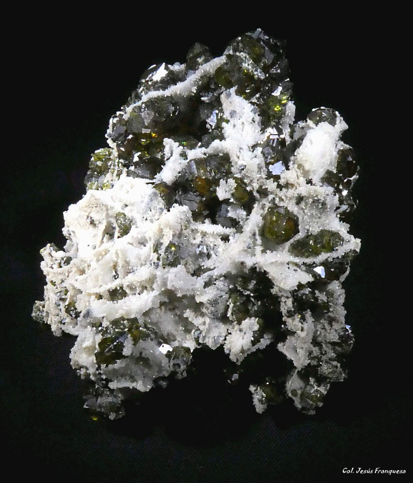 Esfalerita (variedad cleofana)
70x56 mm.
(Autor: Jesus Franquesa Baucells)