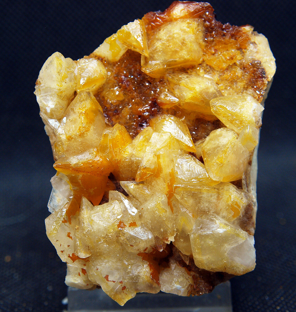 Calcita
7 x 5.5 cm
(Autor: Pedro Antonio)