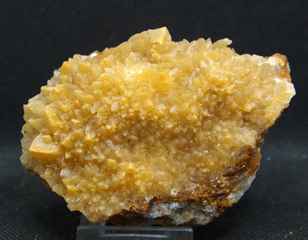 Calcita
11 x 7.5 cm
(Autor: Pedro Antonio)