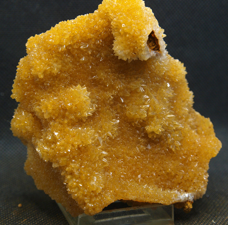 Calcita
9.5 9.5 cm
(Autor: Pedro Antonio)