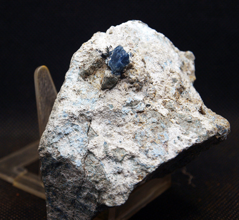 Cuarzo azul
4 x 4 cm
(Autor: Pedro Antonio)