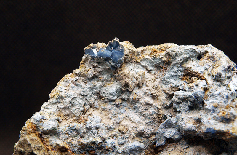 Cuarzo (variedad azul)
10 x 7 cm
(Autor: Pedro Antonio)