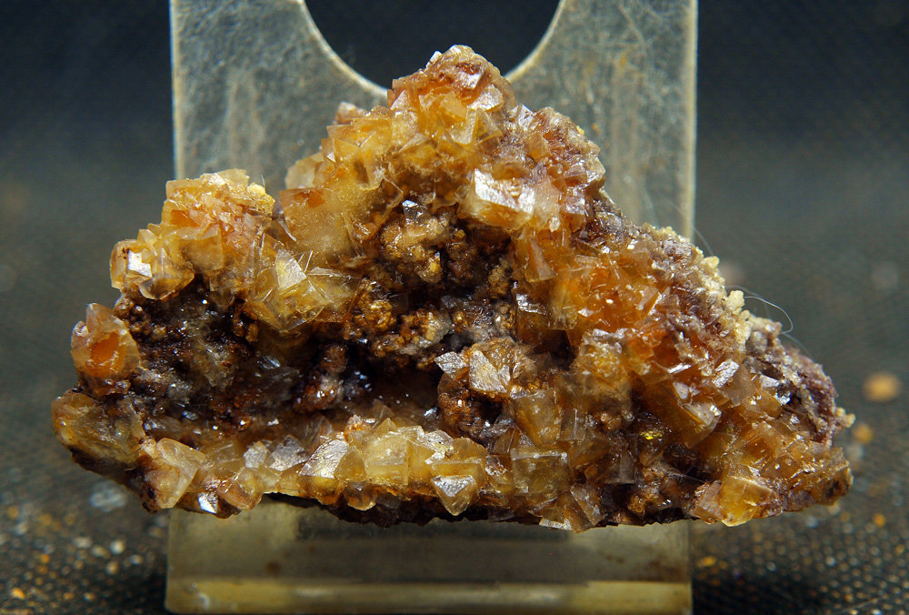 Calcita
6 x 3.5 cm
(Autor: Pedro Antonio)