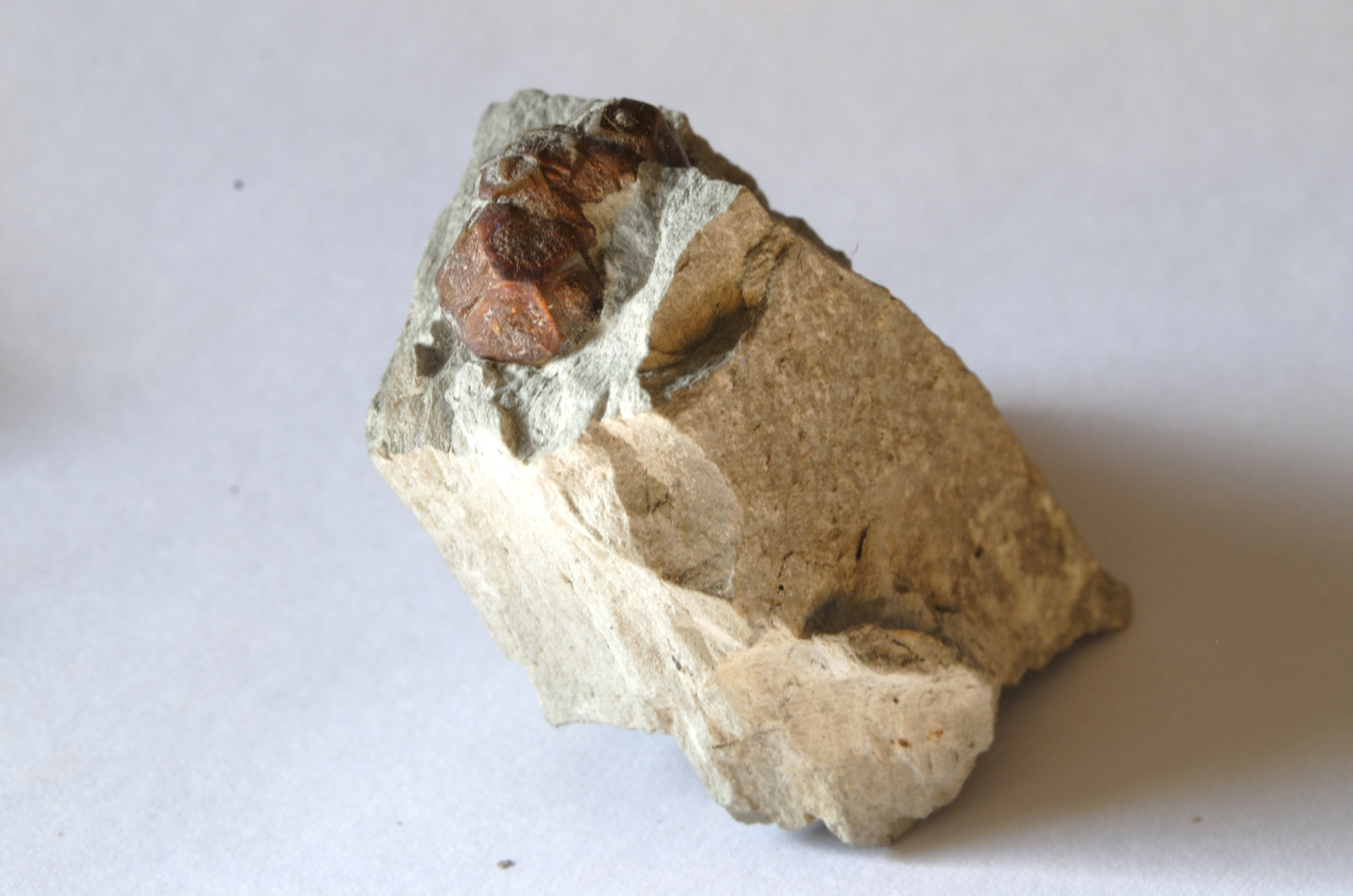 Pirita
Medidas pieza: 4,3x3,8x2,3 cm
(Autor: Sergio Pequeño)