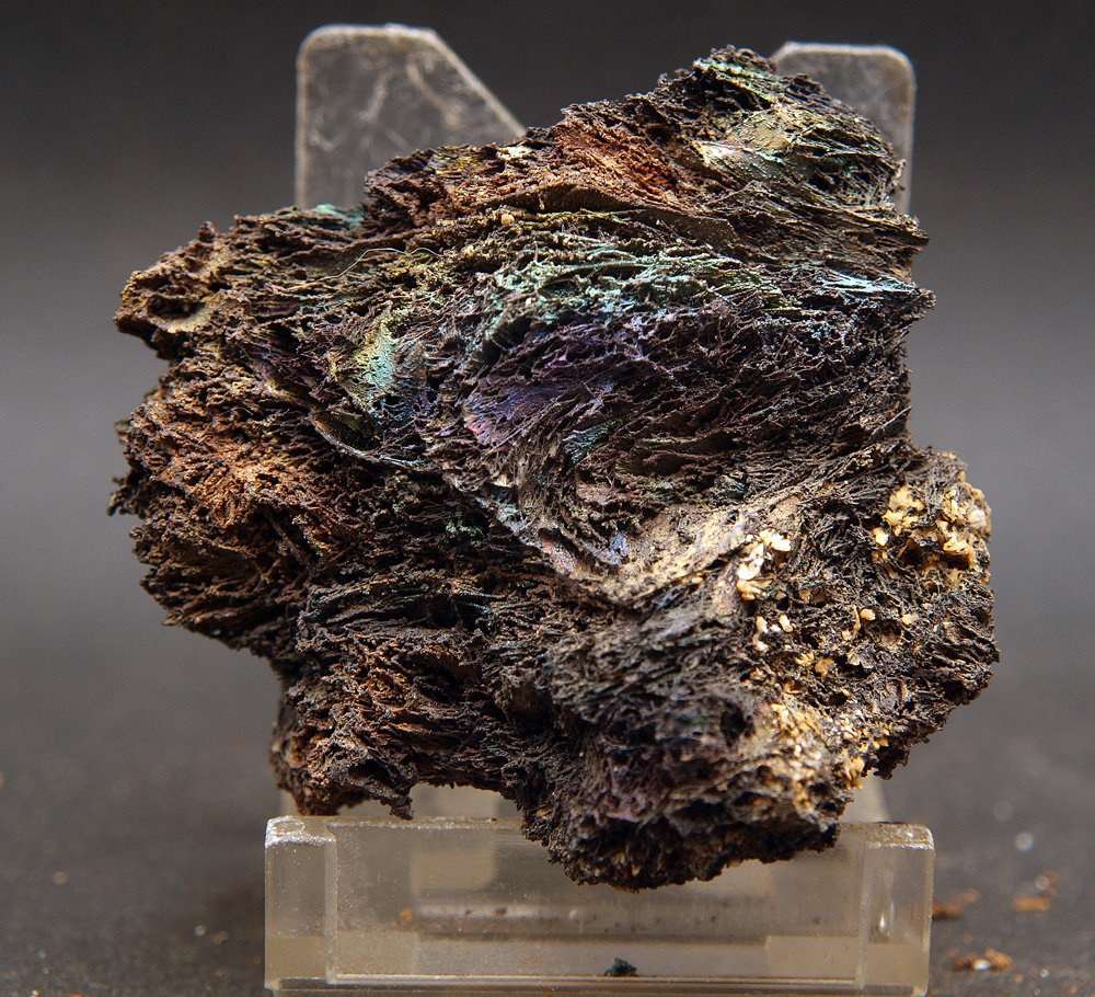 Goethita
6 x 5.5 cm
(Autor: Pedro Antonio)