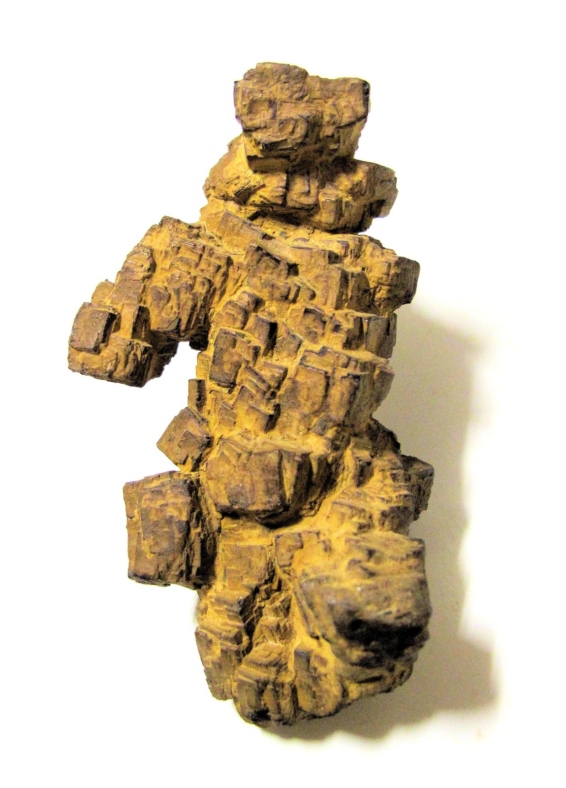 Goethita
76 mm x 37 mm. Masa: 80 g.
(Autor: Carles Millan)