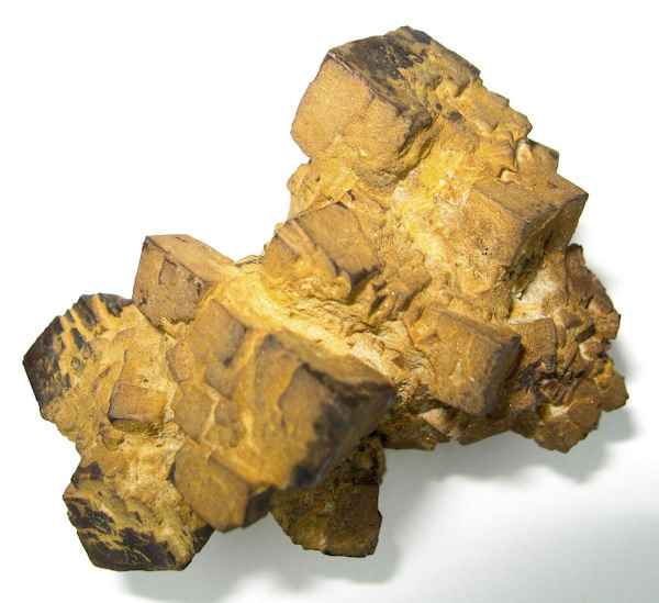 Goethita
44 mm x 30 mm. Cristal mayor: 11 mm de arista. Masa: 35 g
(Autor: Carles Millan)
