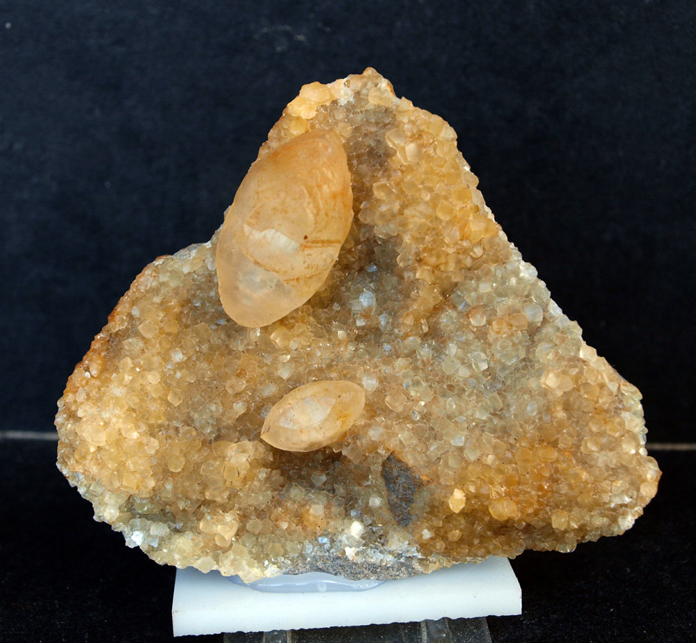 Calcita
8.5 x 7.5 cm
(Autor: Pedro Antonio)