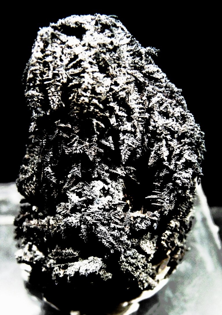 Plata y Arsenico.
50x30 mm.
(Autor: Jesus Franquesa Baucells)