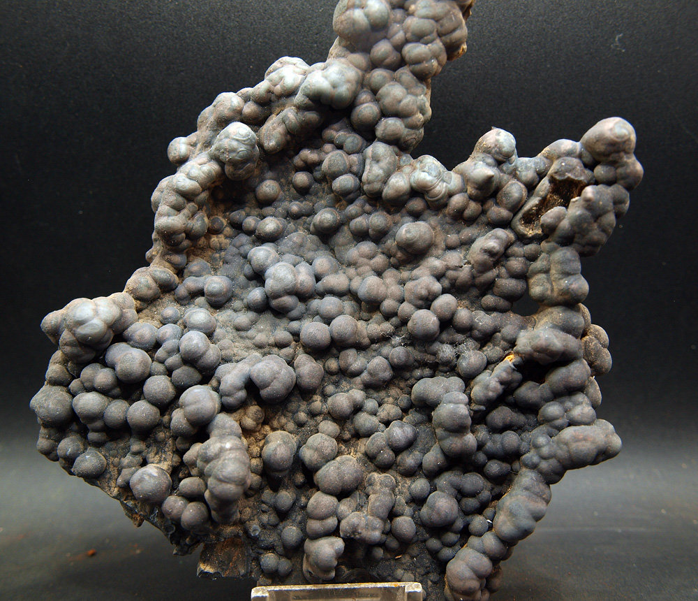 óxidos de manganeso [manganese oxides and hydroxides]
16  x 13 cm
(Autor: Pedro Antonio)