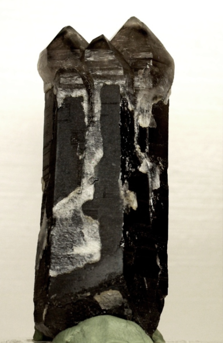 Cuarzo.
70x25 mm.
(Autor: Jesus Franquesa Baucells)