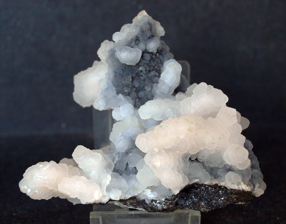 Calcita (variedad manganocalcita)
8 x 6.5 cm
(Autor: Pedro Antonio)