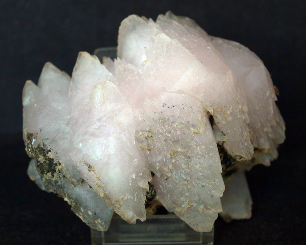 Calcita (variedad manganocalcita)
9 x 7. cm
(Autor: Pedro Antonio)