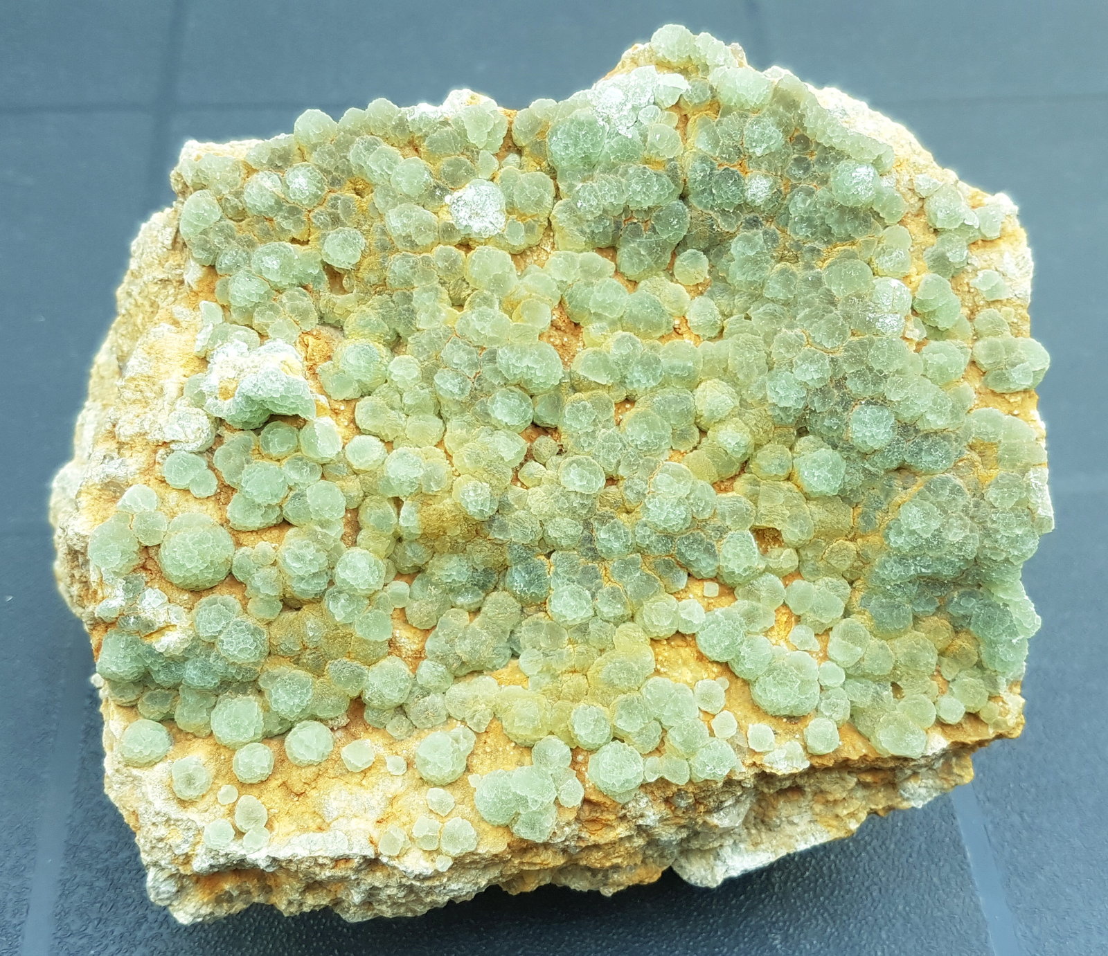 Fluorita
12 x 10 x 5 cm
(Autor: Frederic Varela)