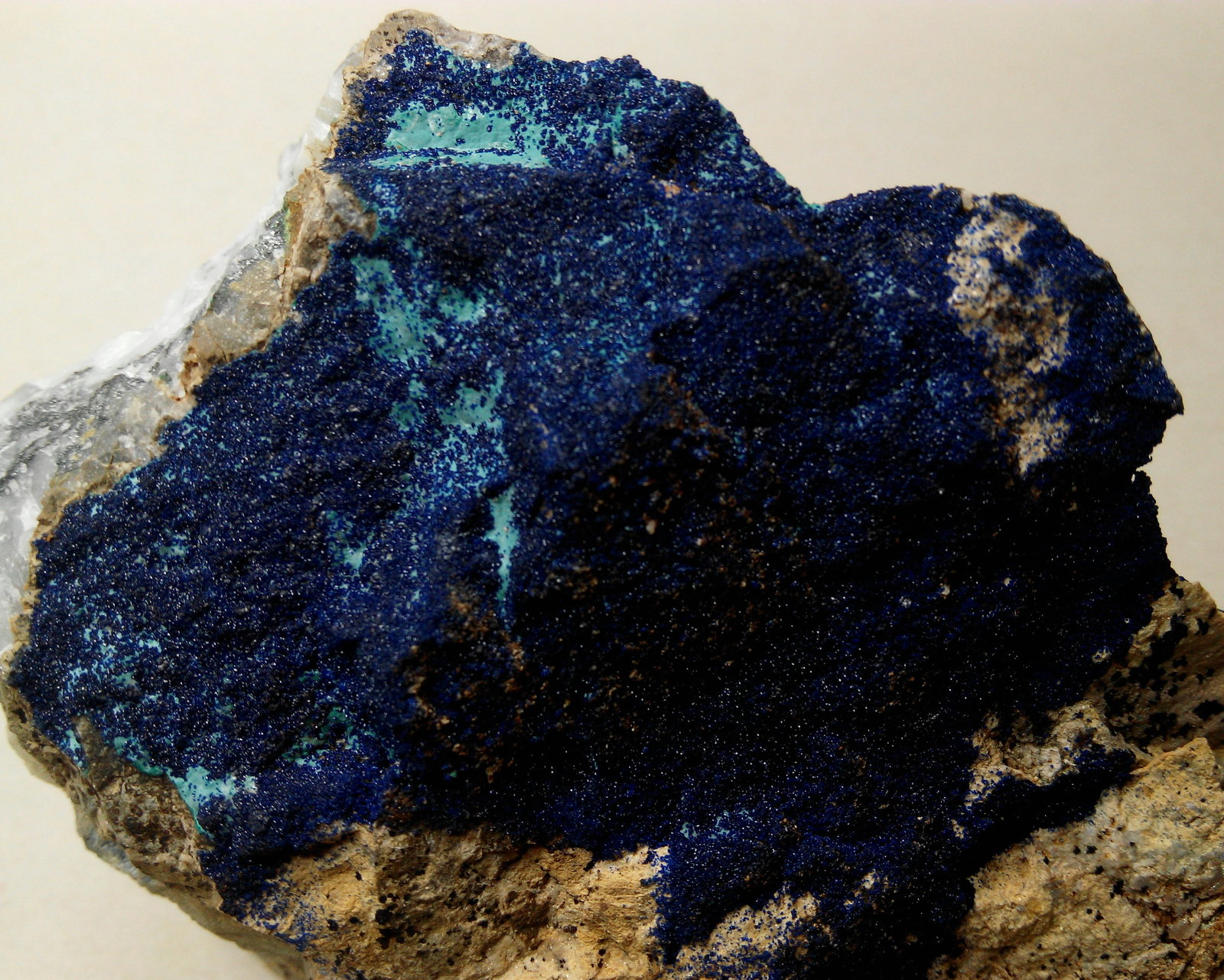 Azurita, Malaquita.
10 x 9,8 x 6,2 cm
(Autor: Frederic Varela)