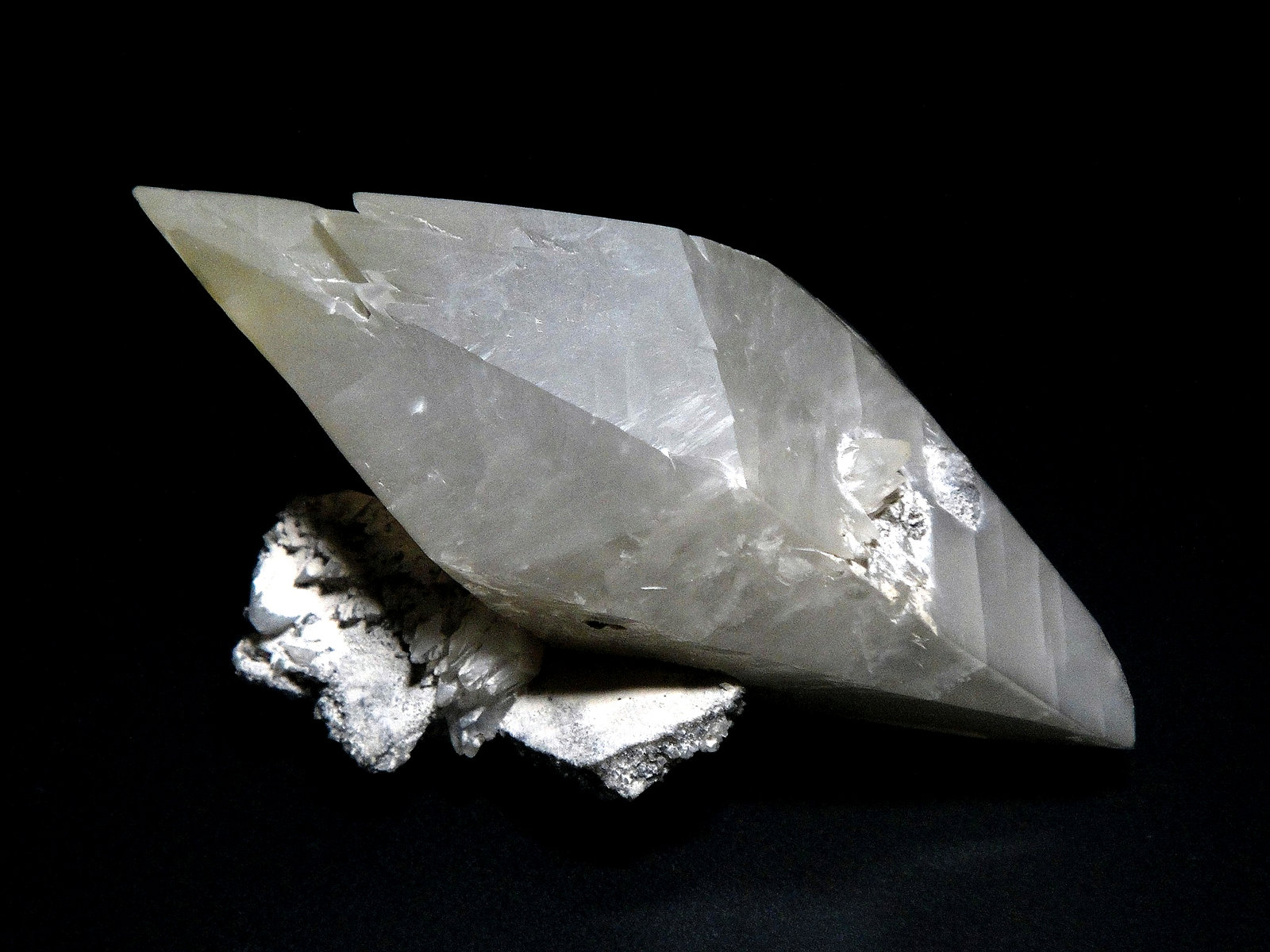Calcita
8 x 5 cm.
(Autor: Antonio P. López)