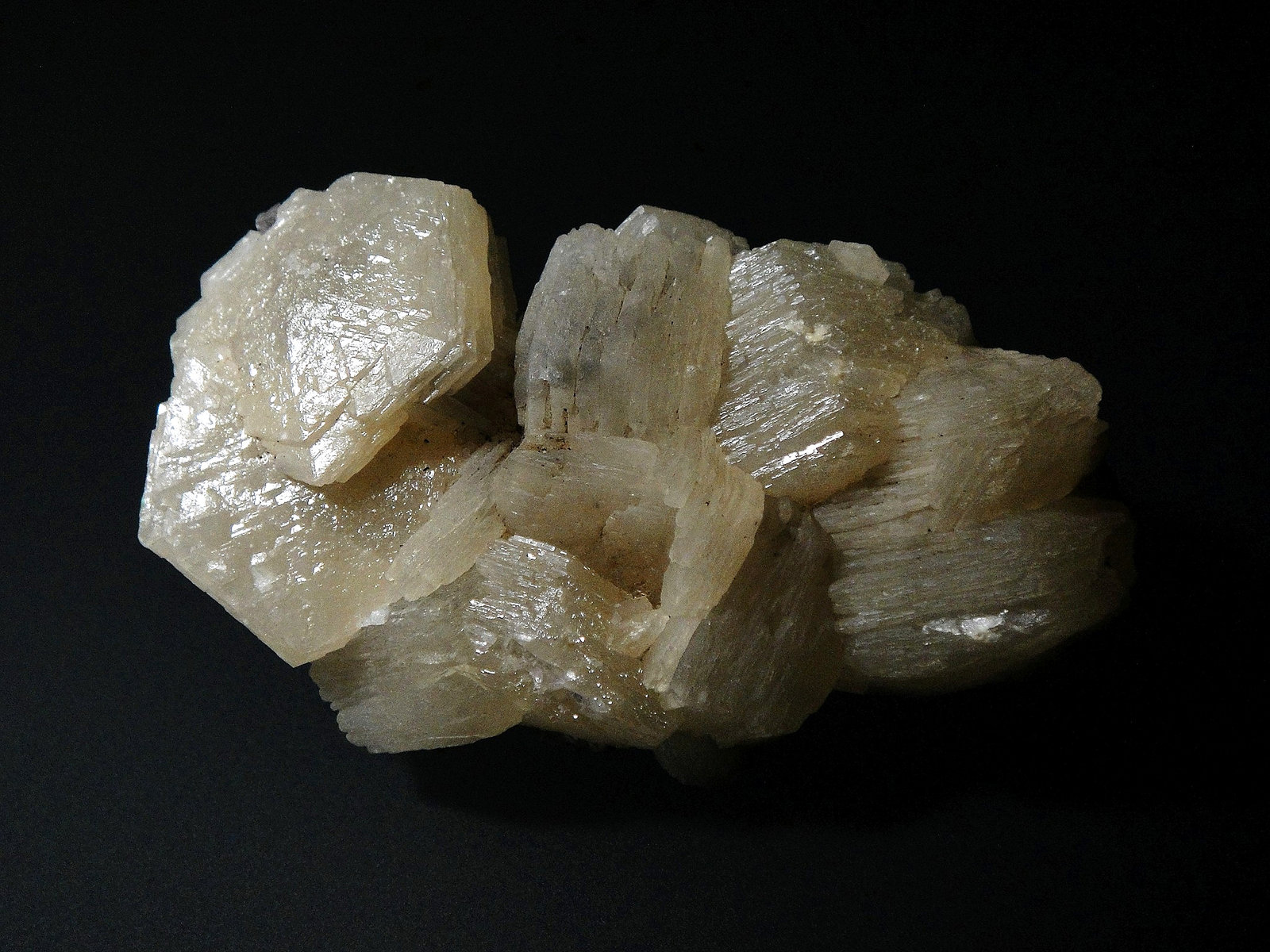 Witherita
8 x 5 cm.
(Autor: Antonio P. López)