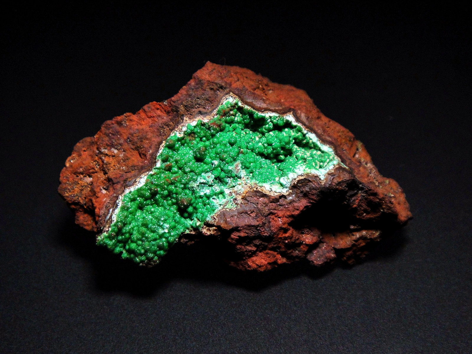 Rosasita
5 x 3 cm.
(Autor: Antonio P. López)