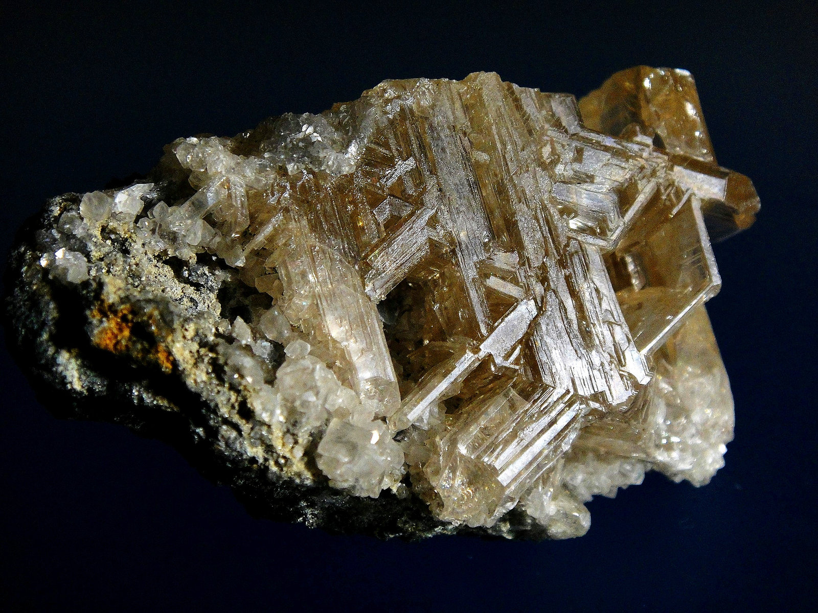 Cerusita
7 x 5 cm.
(Autor: Antonio P. López)